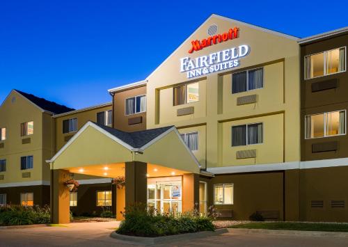 Фотография гостиницы Fairfield Inn & Suites Oshkosh