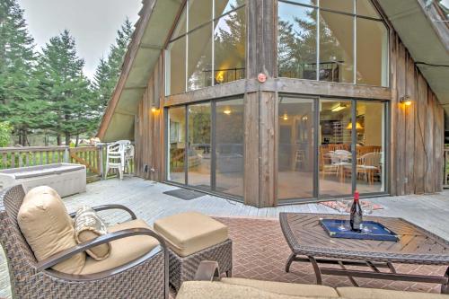 Фотография гостевого дома Creekside Chalet with Spa By Exclusive Irish Beach