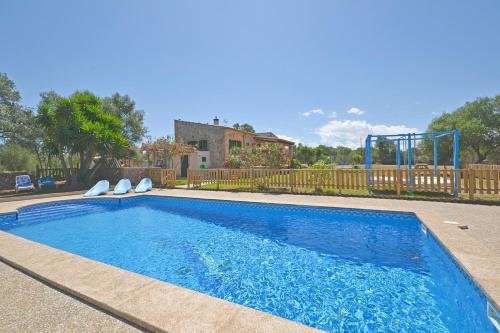 Фотография гостевого дома Villa Calderitx