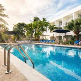 Фотографии гостиницы
Time Out Hotel