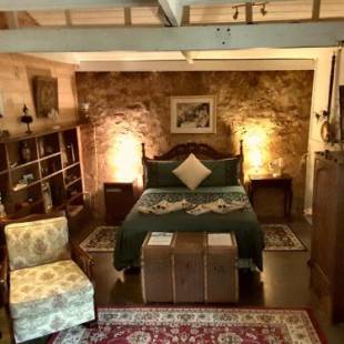 Фотографии мини отеля
A La Folly