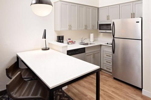 Фотография гостиницы Residence Inn by Marriott Tysons