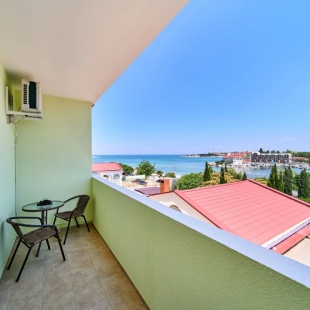 Фотография квартиры Апартаменты Орс пляж Омега с видом на море 435