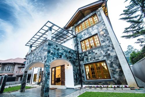 Фотография гостиницы Seasons Villa - Nuwara Eliya