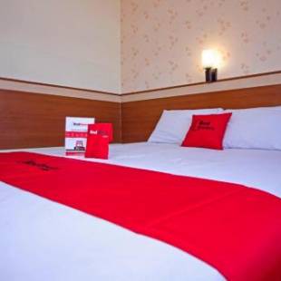 Фотографии гостиницы
RedDoorz Plus @ Wastu Kencana