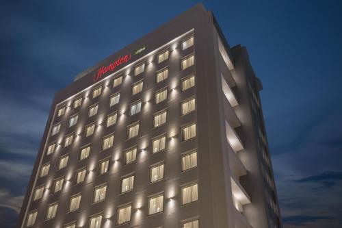 Фотография гостиницы Hampton By Hilton Dubai Al Barsha