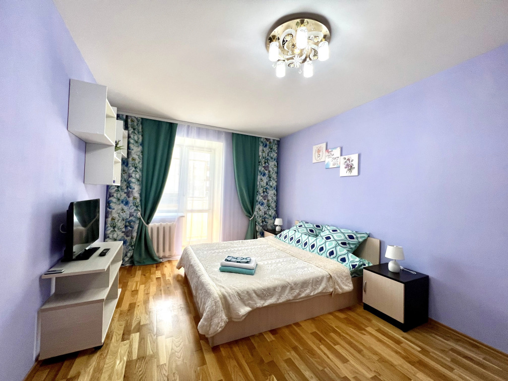 Фотография квартиры Квартира Посуточно Менделеева 108