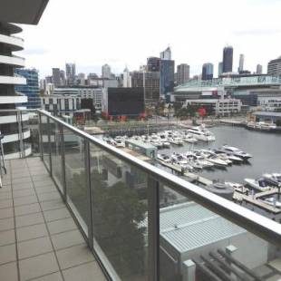 Фотографии апарт отеля
AKOM AT Docklands