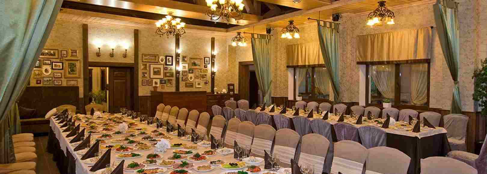 Фотография банкетного зала Лесной