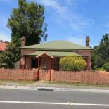 Фотография гостевого дома Kerrellie Cottages 2, 4 & 8 Reid Street