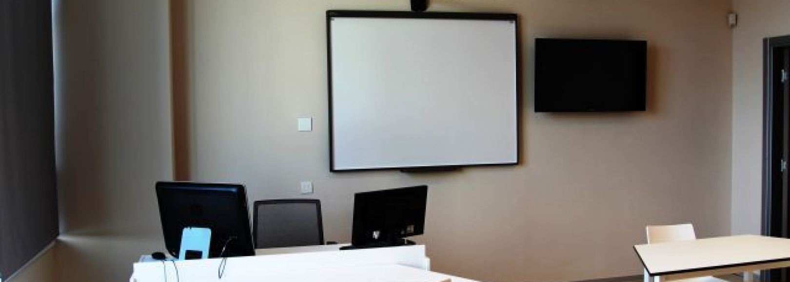 Фотография конференц-зала Российский Международный Олимпийский университет на 12 человек