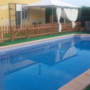 Фотографии гостевого дома
2 bedrooms house with sea view private pool and furnished terrace at Aguilas 2 km away from the beach