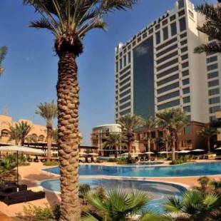 Фотографии гостиницы
The Diplomat Radisson Blu Hotel Residence & Spa