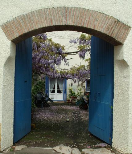 Фотография гостевого дома Gite les Glycines