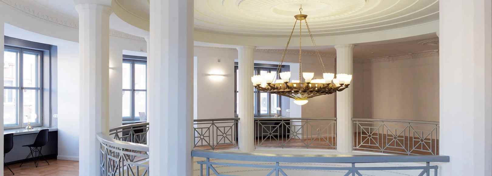 Фотография фойе Балкон ротонды Центра культуры Рекорд