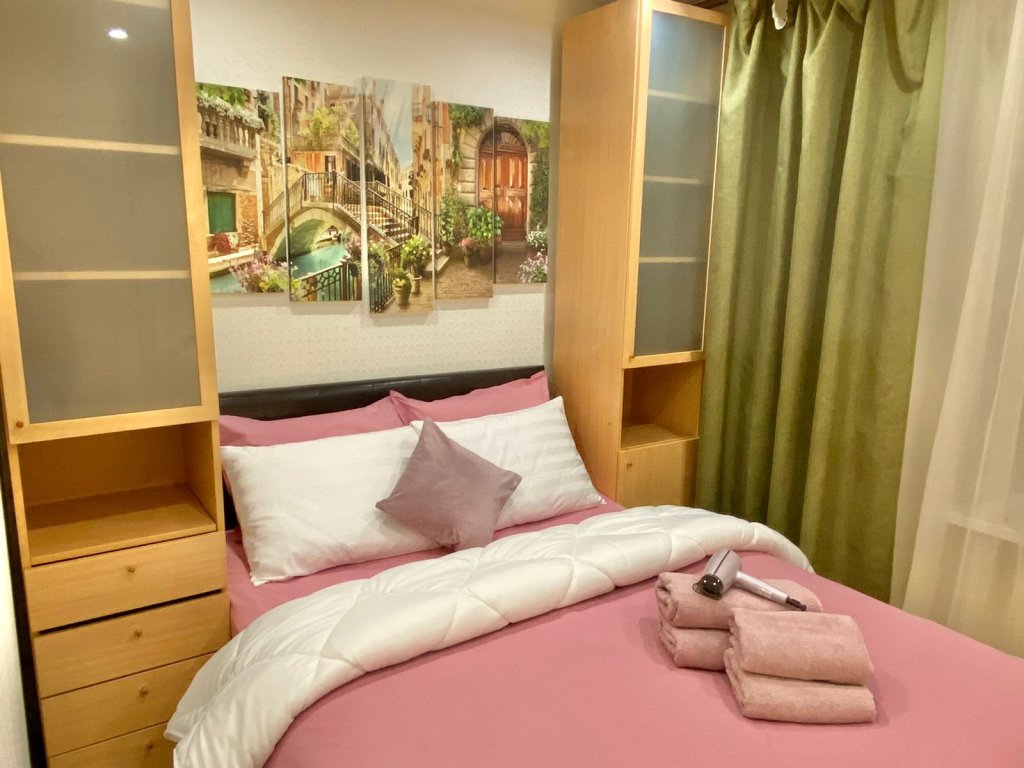 Фотография квартиры Апартаменты GoldApart Качалинская 9