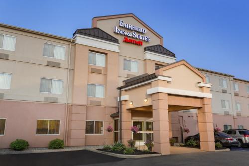 Фотография гостиницы Fairfield Inn & Suites by Marriott Toledo Maumee