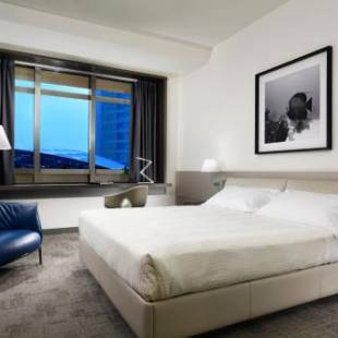 Фотографии гостиницы
UNAHOTELS San Vitale Bologna