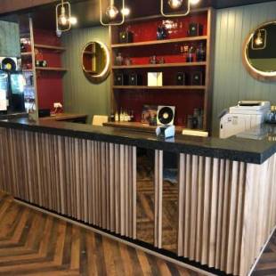 Фотографии гостиницы
Dansaert Hotel