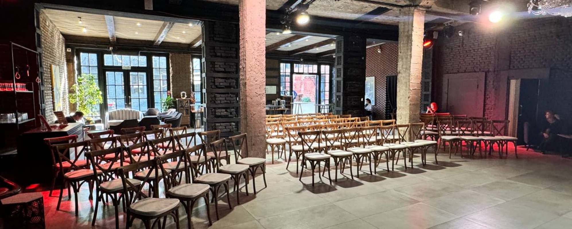 Фотографии лофта MAXWELL HALL