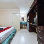 Фотография гостиницы RedDoorz @ Clarkview 21st Street Angeles City