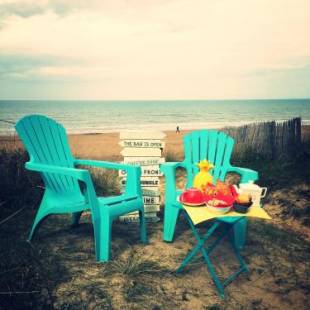 Фотографии мини отеля
LES PIEDS DANS L'EAU