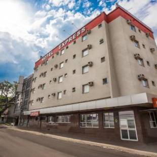 Фотографии гостиницы 
            Hotel Express Canoas