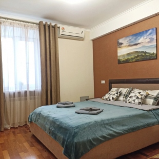 Фотография квартиры Квартира Двухкомнатная у Метро Козья Слобода