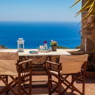 Фотографии гостевого дома 
            Dorovinis Country Houses