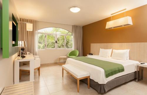 Фотография гостиницы NH Haiti El Rancho