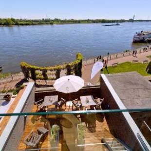 Фотографии гостиницы
Logierhaus RheintorEins