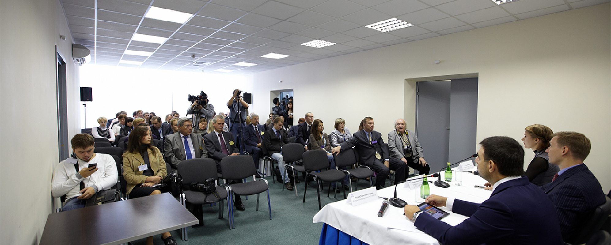 Фотографии конференц-зала ВДНХ Павильон № 55 Электрификация Конференц-зал на 60 мест 