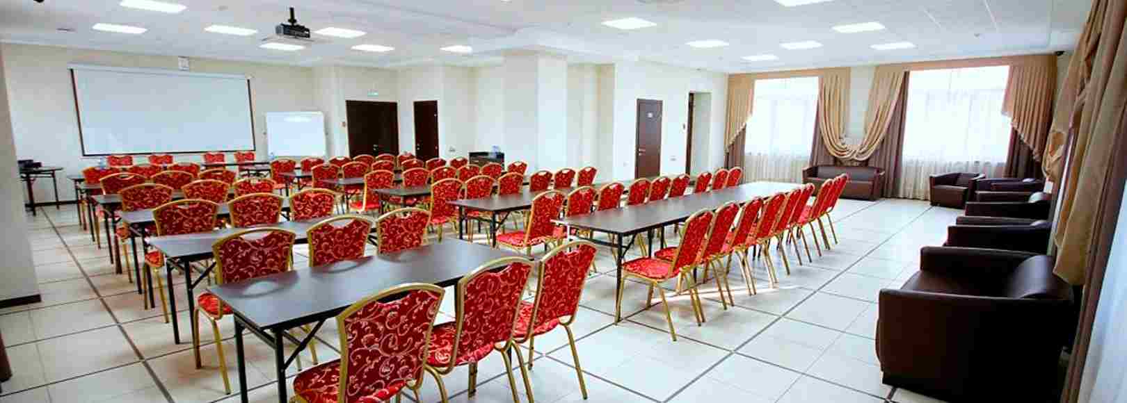 Фотография конференц-зала Большой конференц-зал гостиницы Планета