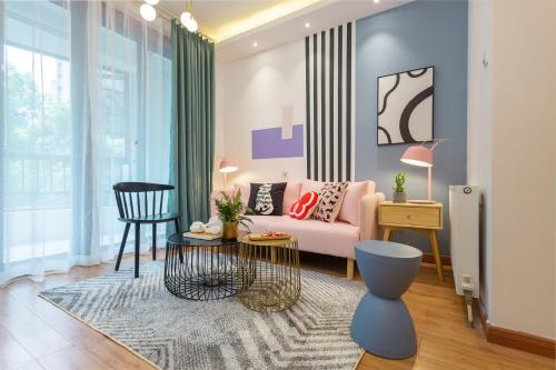 Фотография гостиницы HeiFei Baohe ·BaiDa shopping mall·