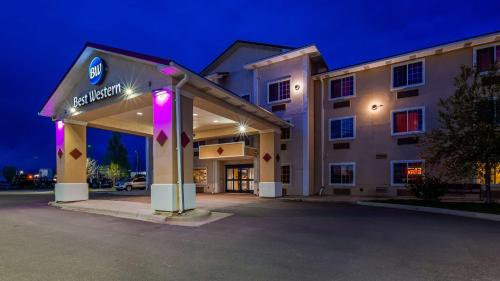 Фотография гостиницы Best Western Laramie Inn & Suites