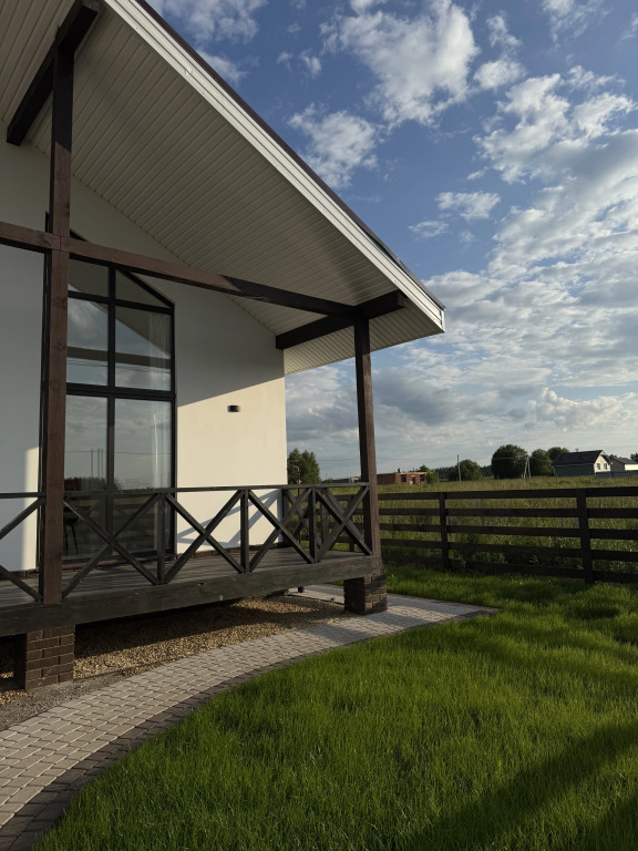 Фотография Коттеджа Шале Дизайнерский с Видом на Монастырь