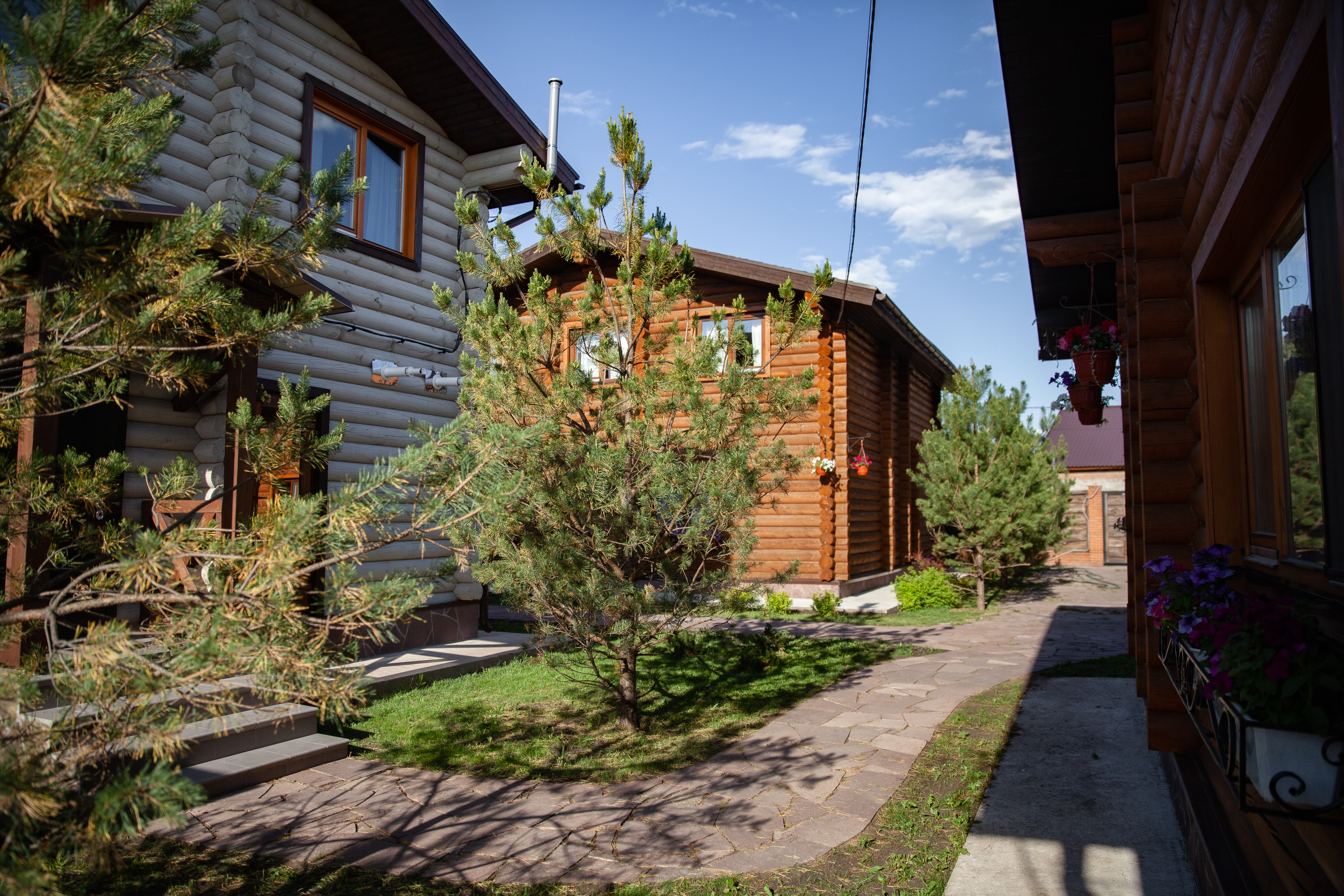 Фотография гостевого дома В цветах Башкирии