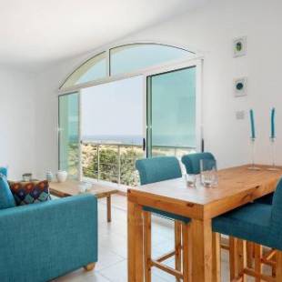 Фотографии гостевого дома 
            Joya Cyprus Azure Oceanview Penthouse Apartment