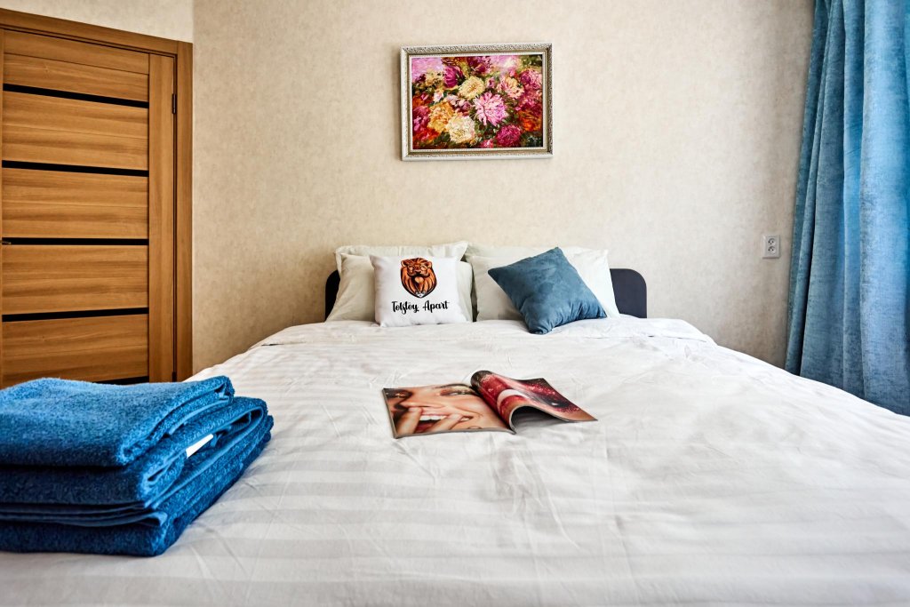 Фотография квартиры Tolstoy Apart (Толстой Апарт) на улице Маршала Жукова