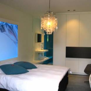 Фотографии мини отеля
B&B Bed and Beyond