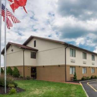 Фотографии мини отеля 
            Red Roof Inn Binghamton North