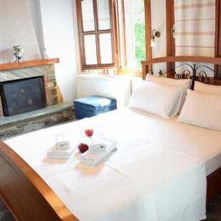 Фотографии гостевого дома
Φιλυρέα - Ενοικιαζόμενα Δωμάτια