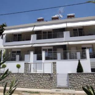 Фотографии апарт отеля
SunsetPeramos