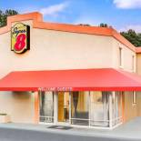 Фотография мотеля Super 8 by Wyndham - Crabtree Raleigh