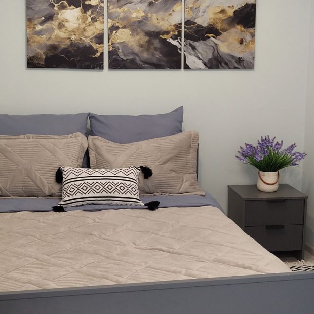 Фотографии квартиры 
            Квартира Уютная студия на тихой улице