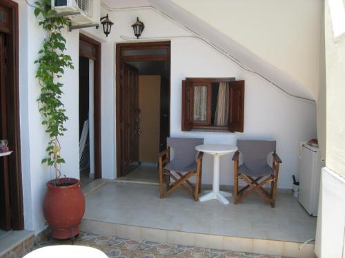 Фотографии апарт отеля
Eleftheria Lindian Studios II