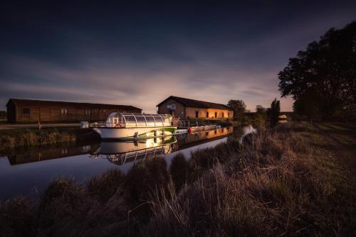 Фотография гостиницы Carrecalzada