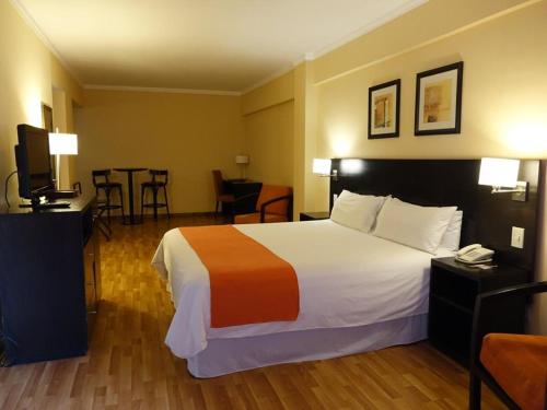 Фотографии гостиницы
Duomi Plaza Hotel