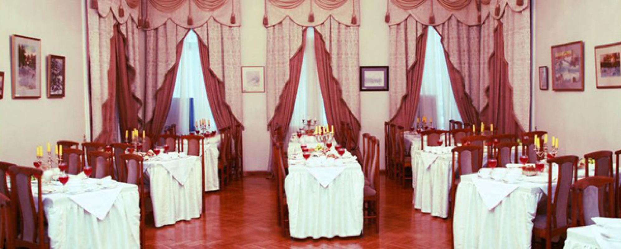 Фотографии банкетного зала Екатеринбургский Дом актера Большая гостиная