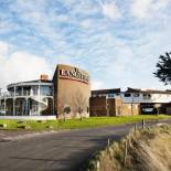 Фотография гостиницы Langstone Quays Resort